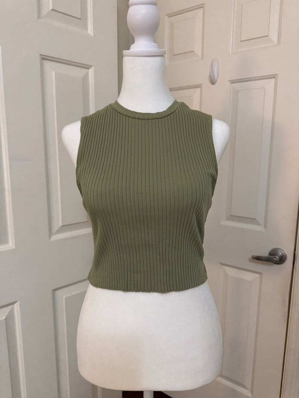 Zara Olive Ribbed Sleeveless Tank